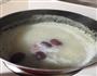 银耳百合营养粥的做法图解3