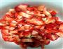 自制美味草莓果酱的做法图解2