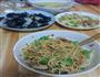 豆角焖面的做法图解1