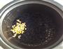 黑米银耳玉米粥的做法图解1