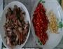 辣椒炒腊肉的做法图解1