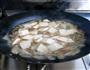 白菜炖豆腐的做法图解4
