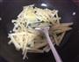 酸笋炒肉片的做法图解2