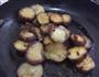 蘑菇酱煎茄子的做法图解10