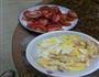 西红柿炒鸡蛋的做法图解1