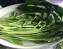 干拌菠菜的做法图解1