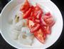 洋葱虾仁豆腐汤的做法图解2