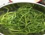 凉拌蒜薹的做法图解3