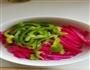 青红相伴春光无限-凉拌火龙果皮的做法图解5