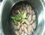 花蛤苦瓜汤的做法图解1
