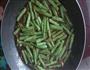 蒜香蚝油豆角的做法图解5