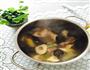 竹笋黑木耳龙骨汤的做法图解2