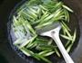 培根炒芦笋的做法图解2
