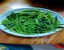 清炒地瓜叶的做法图解1