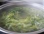 芹菜小辣椒咸菜的做法图解3