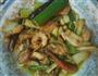 家常香菇鱿鱼编面的做法图解1