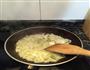西班牙土豆鸡蛋饼的做法图解3