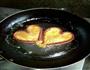 爱心煎蛋的做法图解3