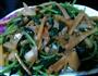 酸笋炒地瓜叶的做法图解6