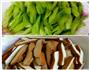 芹菜炒香干的做法图解1