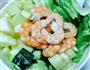 鲜虾水果青菜沙拉的做法图解2