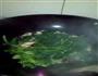 菠菜炒香菇的做法图解6