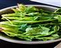 油泼菠菜的做法图解1