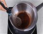 当巧克力遇到面粉的完全结合-巧克力蛋糕的做法图解3