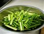 蒜苔炒腊肉的做法图解1