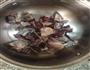 笋子烧牛肉的做法图解1