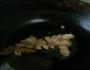 蒜薹炒腊肉的做法图解2