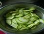 炝锅西葫芦的做法图解2