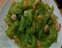 苦瓜炒虾仁的做法图解3