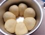 牛奶圆面包的做法图解2