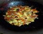 菠萝香菇炒饭的做法图解4