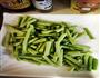豆角炒肉的做法图解2