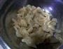 西芹炒百合的做法步骤2