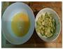 牛油果拌炒鸡蛋的做法图解1