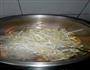 豆芽炒肉的做法图解5