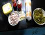 蒜苗肉丝炒面的做法图解1