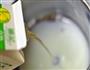 芒果酸奶的做法图解3