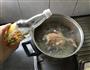 清炖鸽子汤的做法图解2
