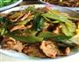 莴笋炒肉的做法图解1