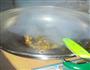 酸菜肉丝卤蛋面的做法图解1
