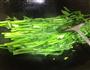 青菜炒肉的做法图解3