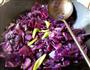 爆炒紫甘蓝的做法图解6