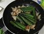 耗油蒜蓉秋葵魚豆腐的做法图解4