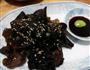 芥末黑木耳的做法图解1