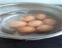 鸡蛋小船的做法图解1