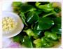 蚝油炝炒牛肉青椒的做法图解1